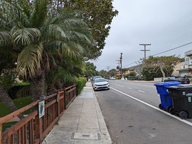 La Jolla Hermosa Aveの住宅街の写真