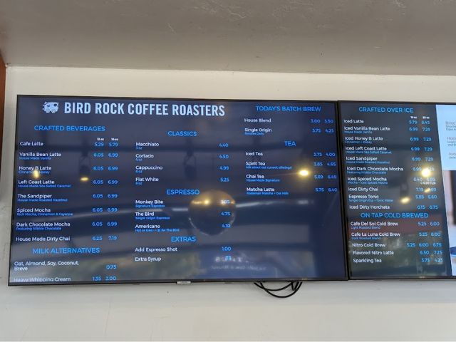 大人気のカフェ Bird Rock Coffee のメニュー写真